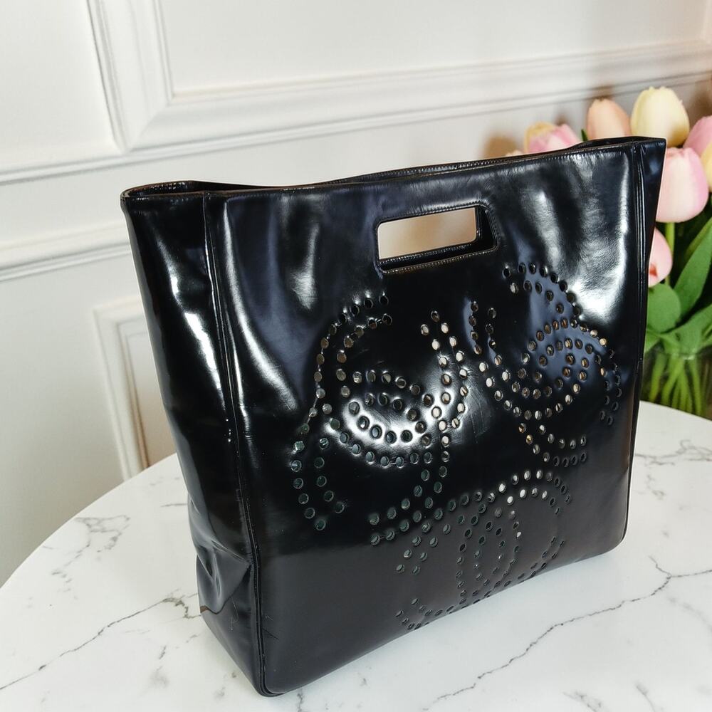 2PC Authentic CHANEL Vintage Black Patent Leather Perforated CC Tote Set $4,000 - Picture 4 of 12